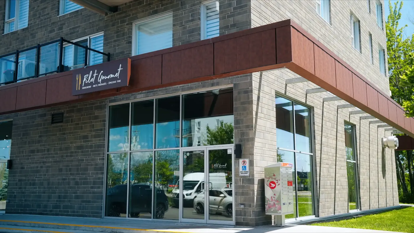 La façade de Filet Gourmet, avenue de la Gare à Mascouche